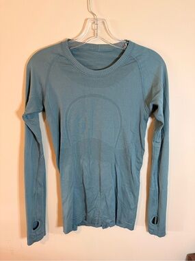 lululemon long sleeve crew top teal